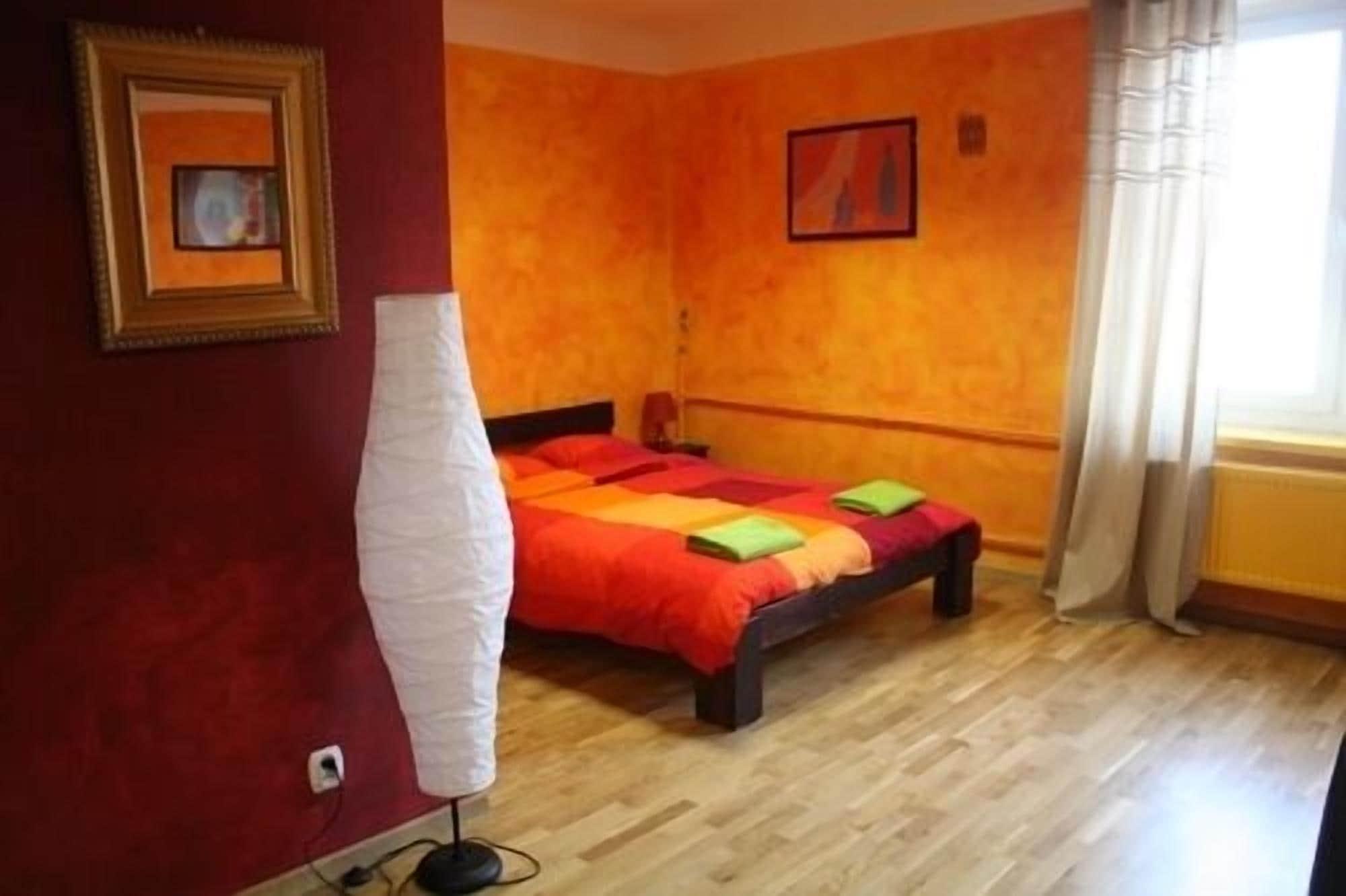 El Hostel Varsó Kültér fotó