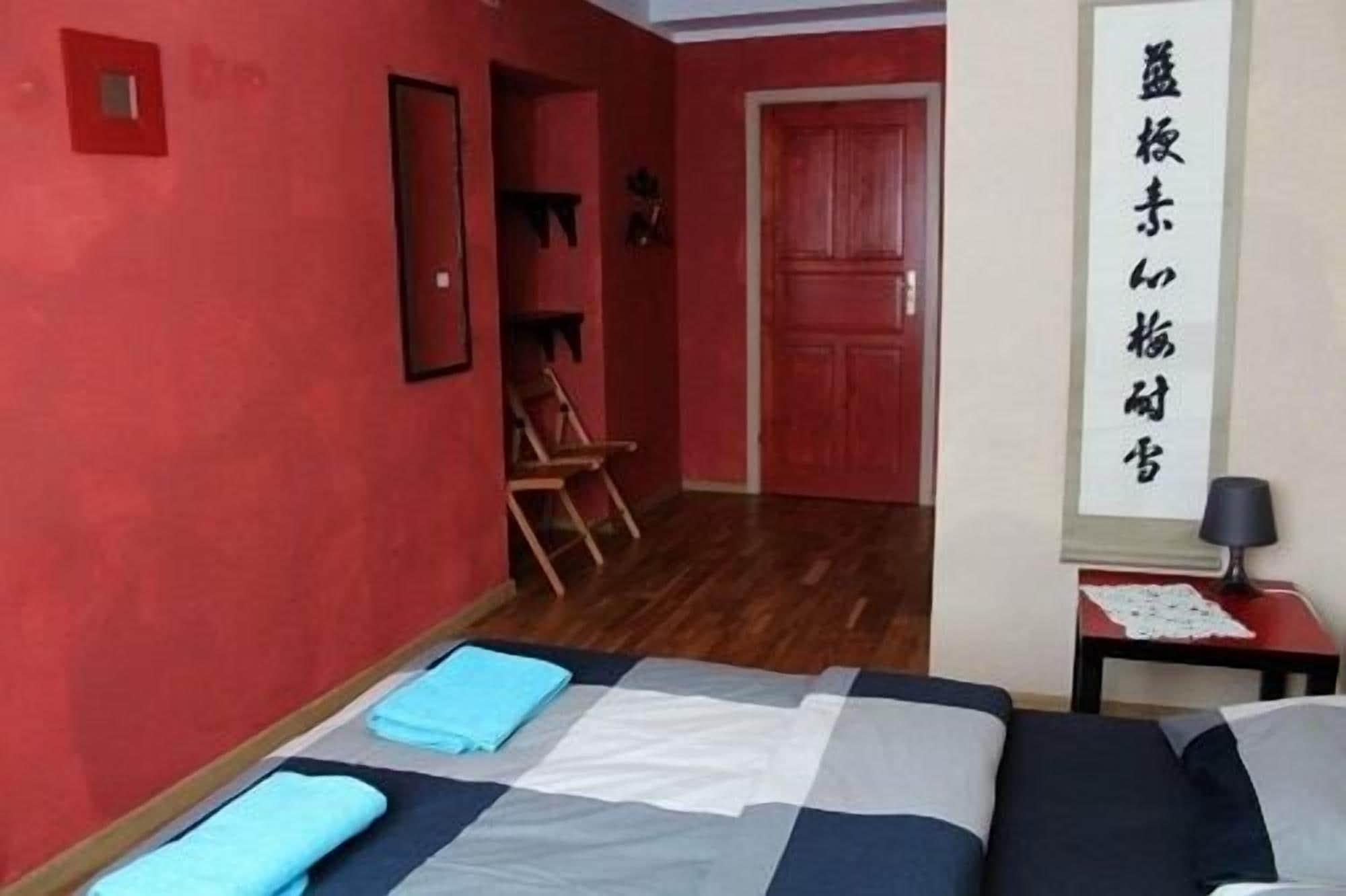 El Hostel Varsó Kültér fotó