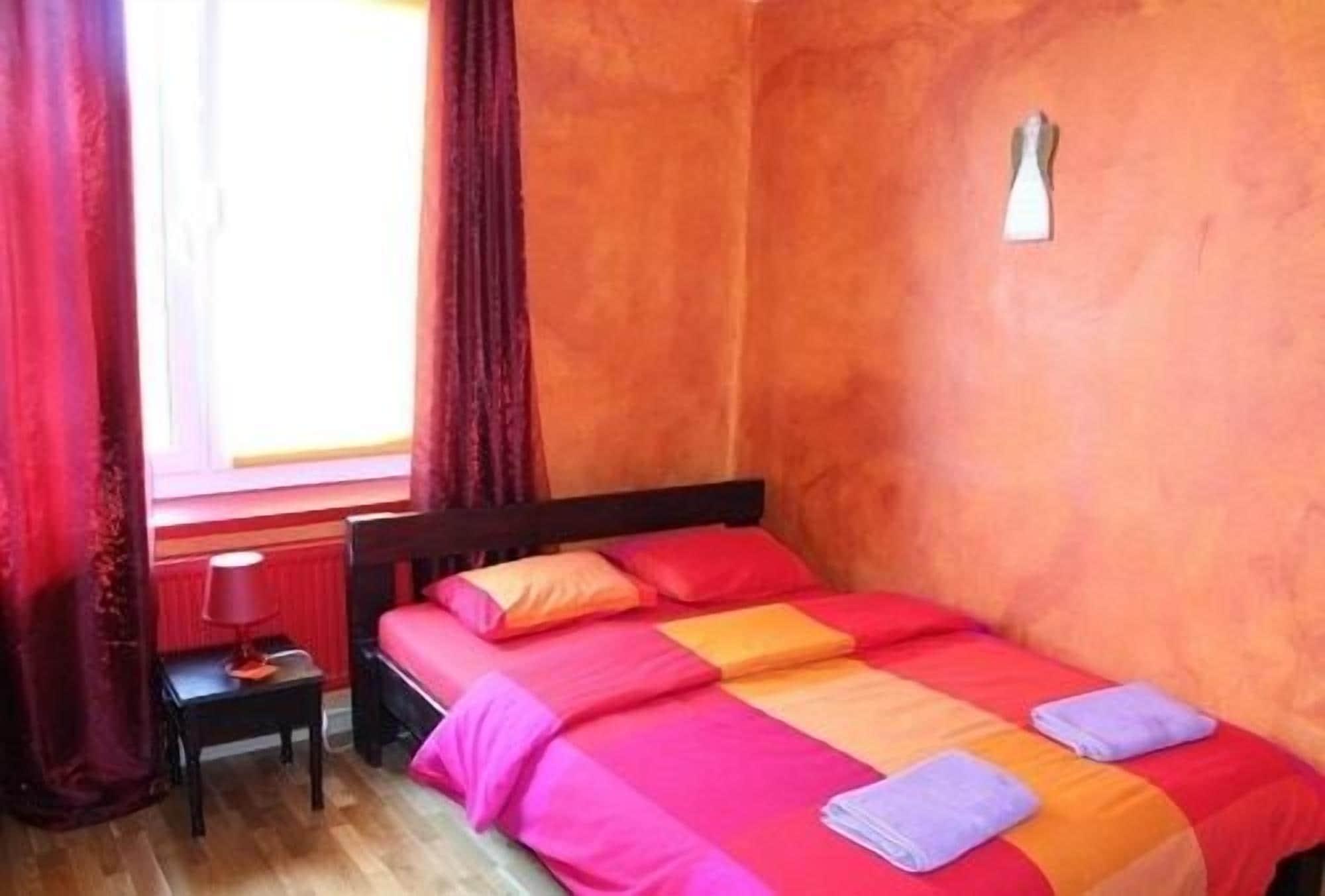 El Hostel Varsó Kültér fotó